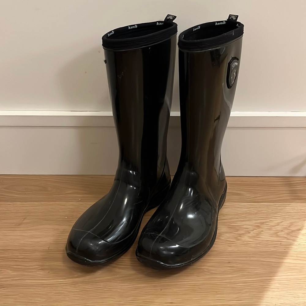 Women’s Kamik Marina black rain boot - Size 9